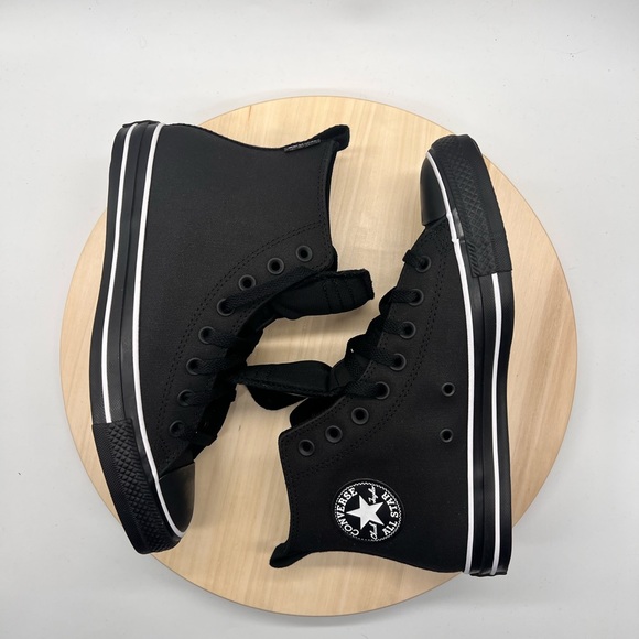 Converse CTAS HI Black/White - Picture 2 of 11